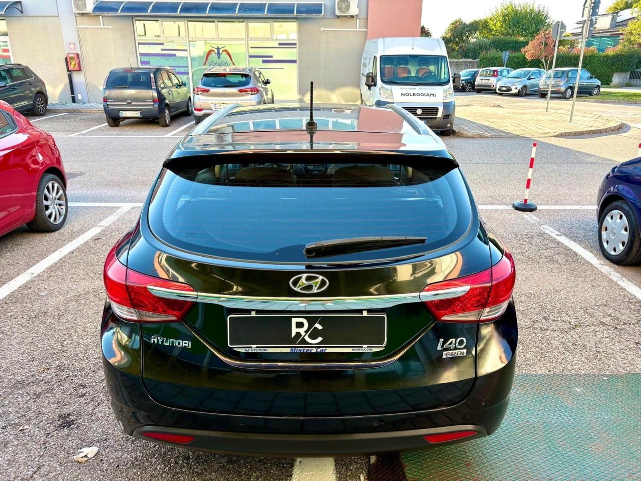 Hyundai i40 Wagon 1.7 CRDi Cambio automatico