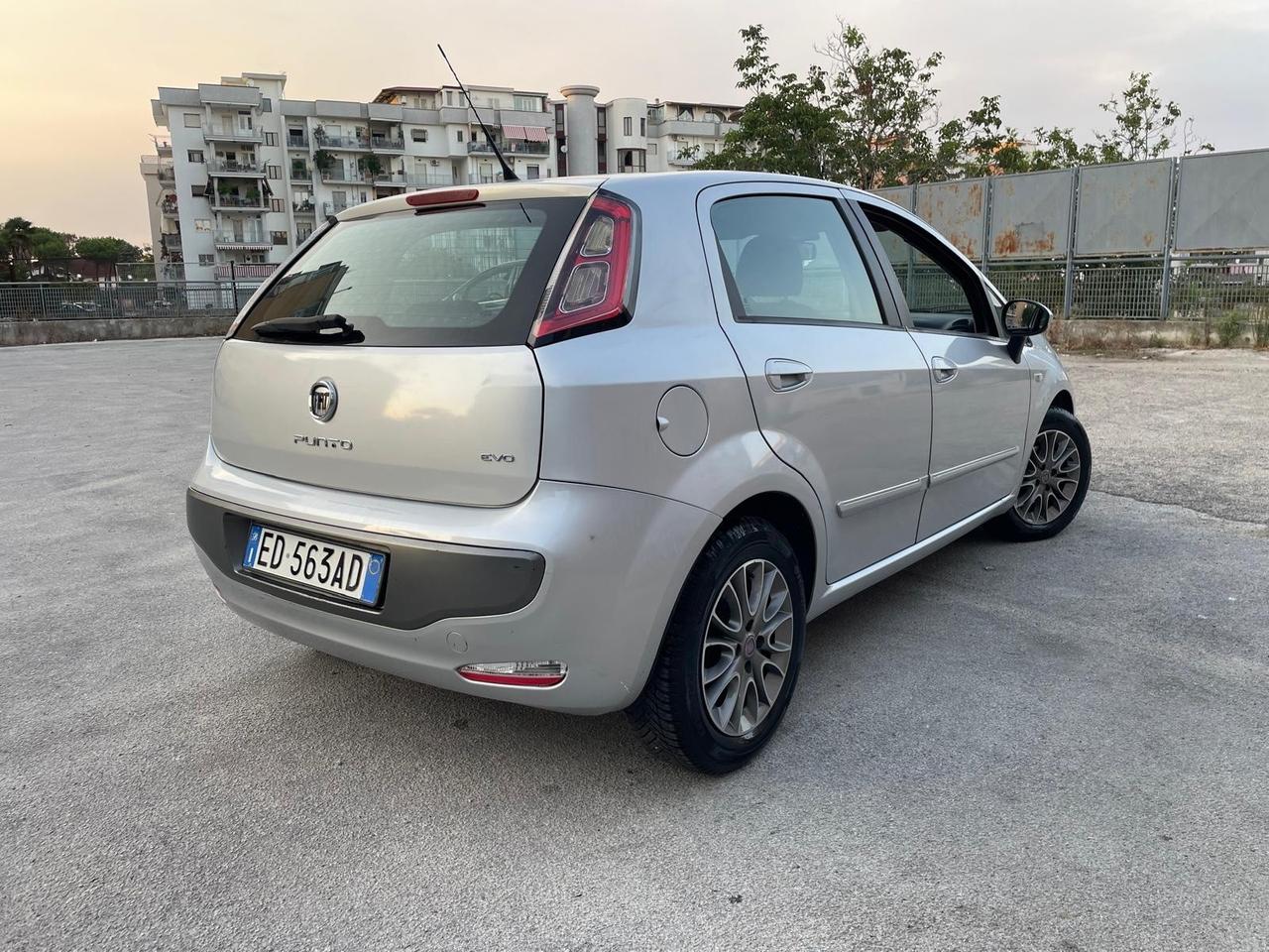 Fiat Punto Evo 1.3 Mjt 75 CV DPF 5 porte S&S Dynamic