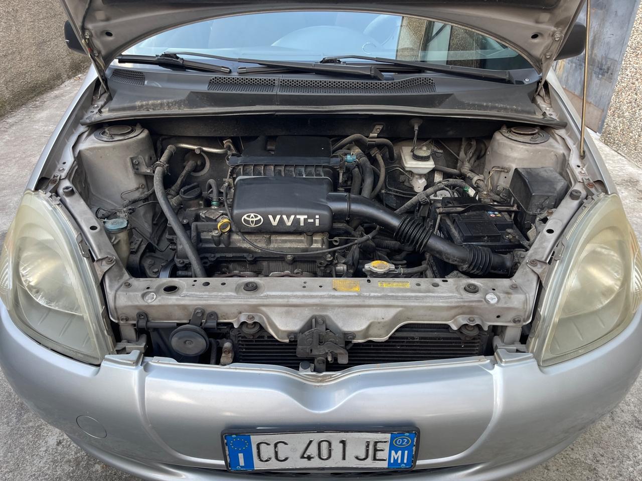 Toyota Yaris 1.0i 16V benzina clima funzionate