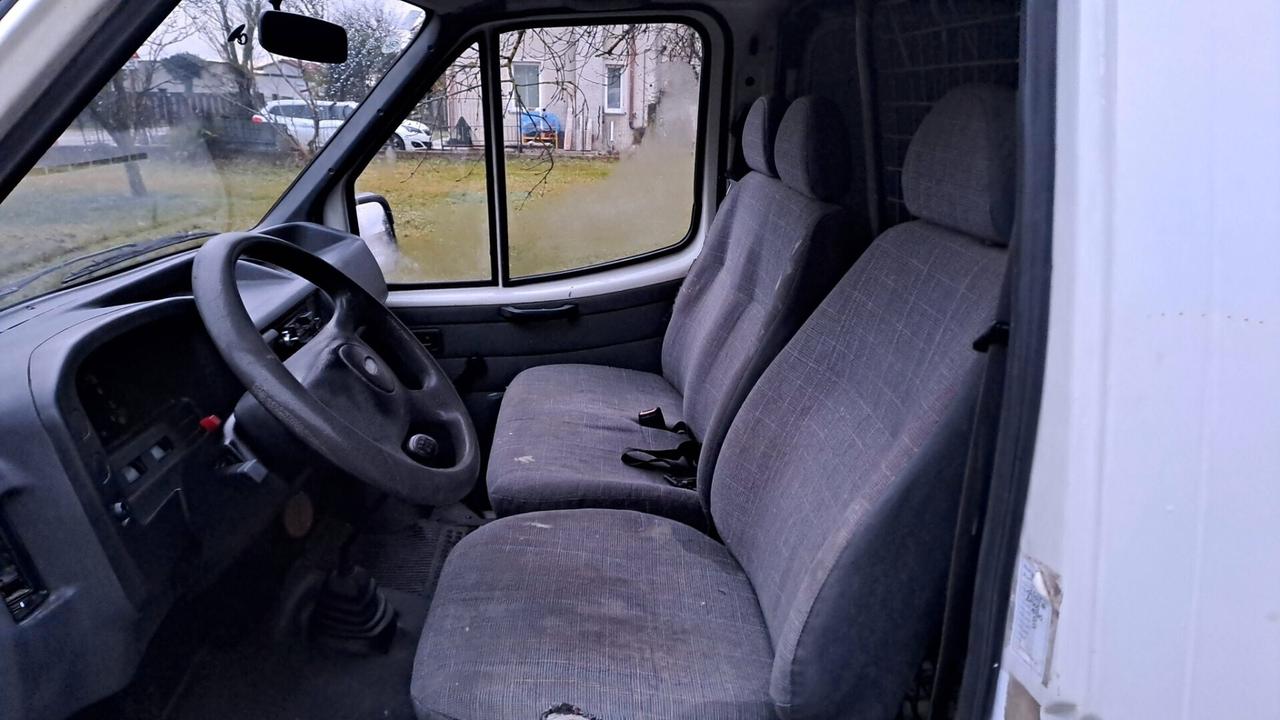 Ford TRANSIT passo medio tetto alto 2.5 D