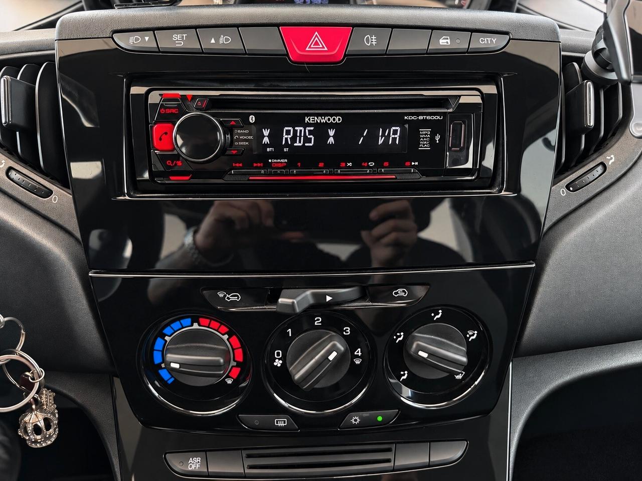 Lancia Ypsilon 1.2 69 CV 5 porte Silver