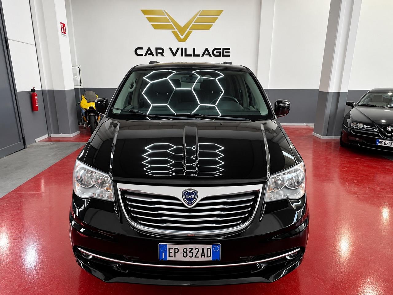 Lancia Voyager 2.8 Turbodiesel Platinum 163 CV