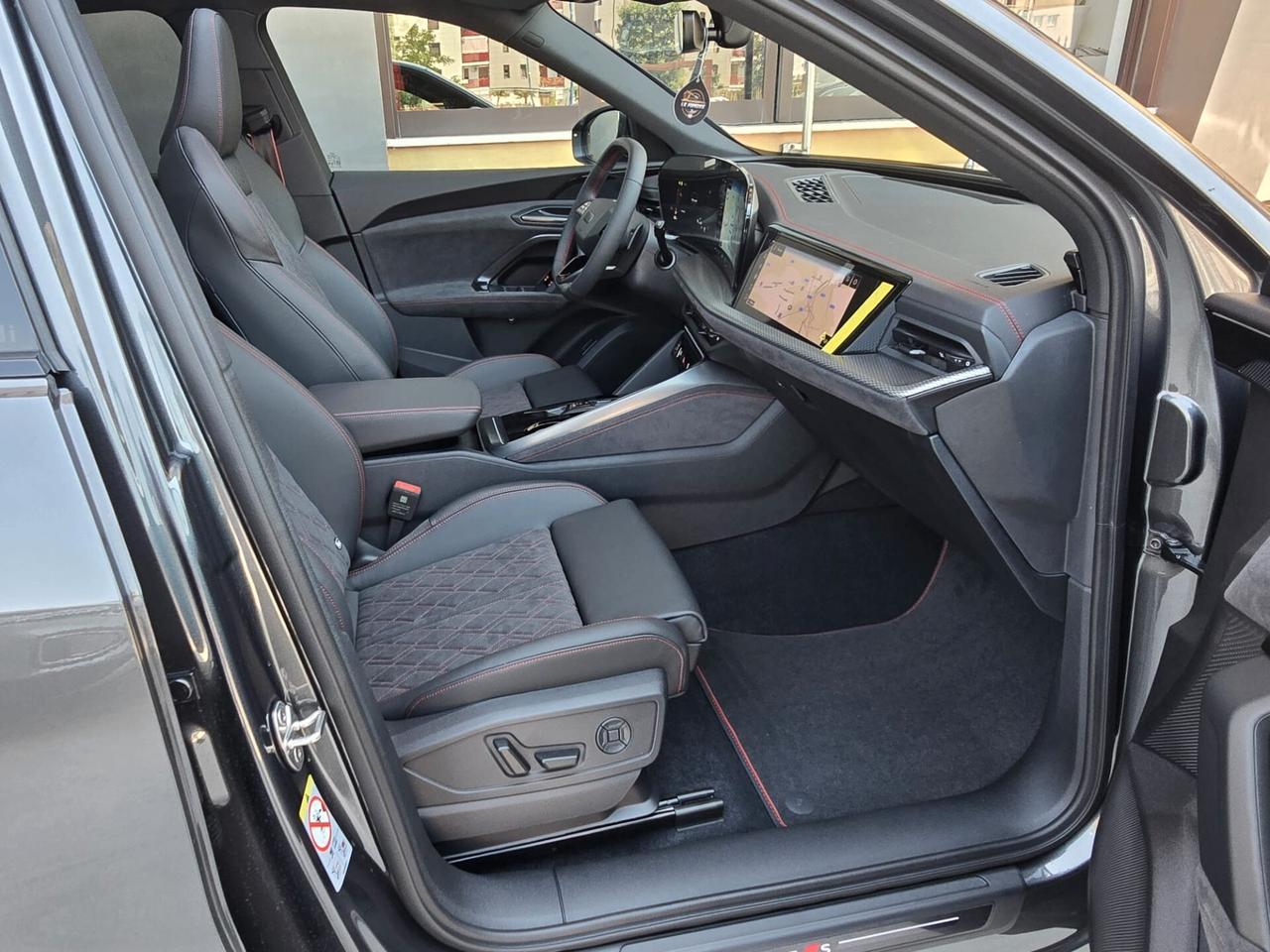 Audi Q5 40 TDI 204 CV quattro S tronic Identity Black