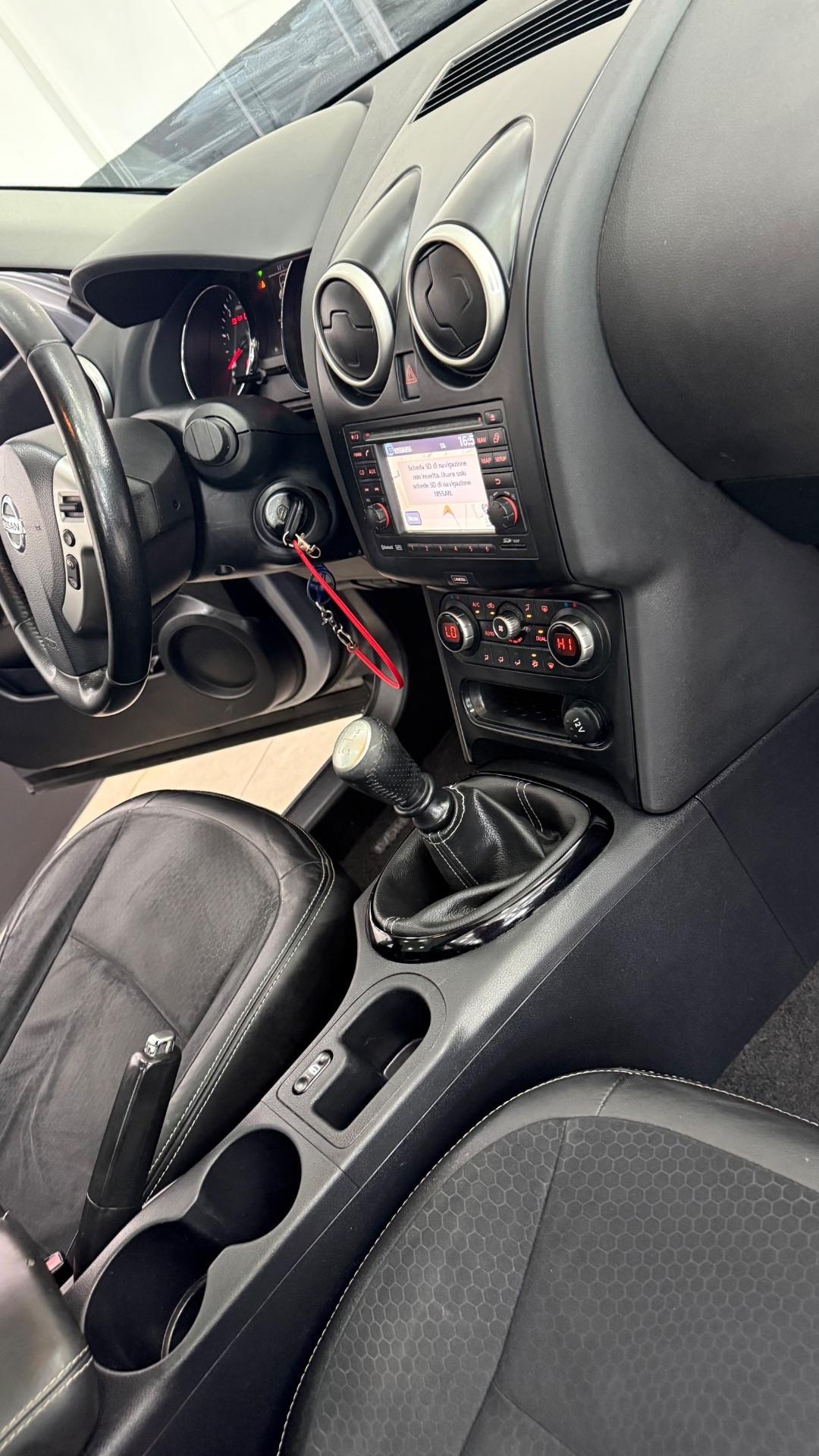 Nissan Qashqai 1.5 dCi DPF Tekna