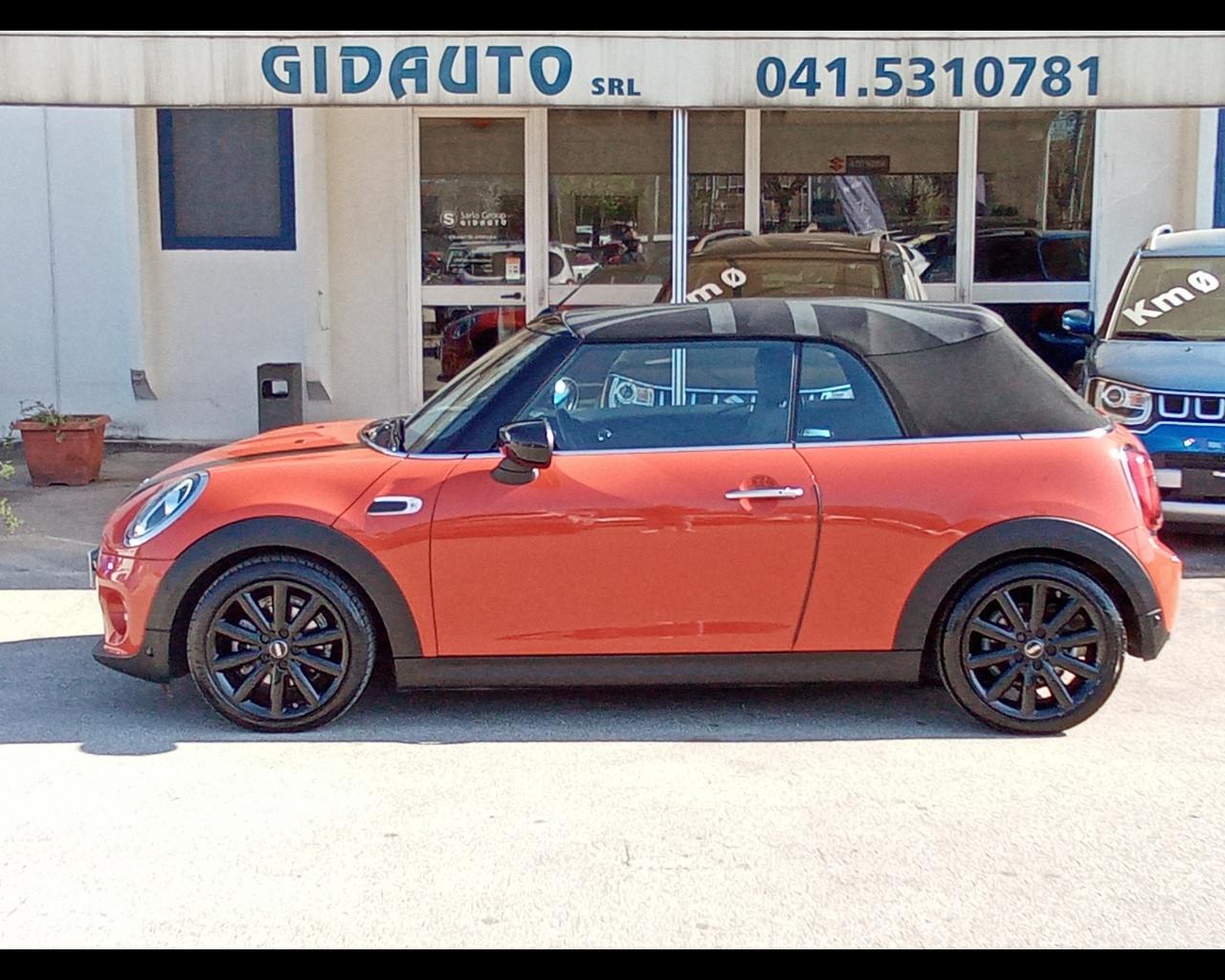 MINI Mini Cbr. (F57) - Mini 1.5 Cooper Hype Cabrio