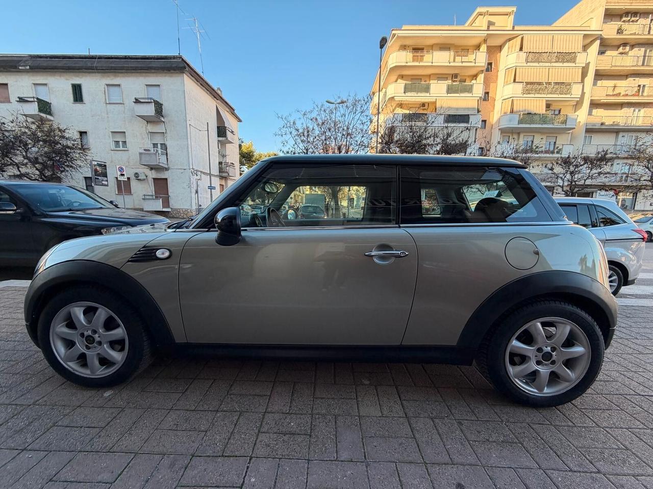 Mini 1.6 Cooper D