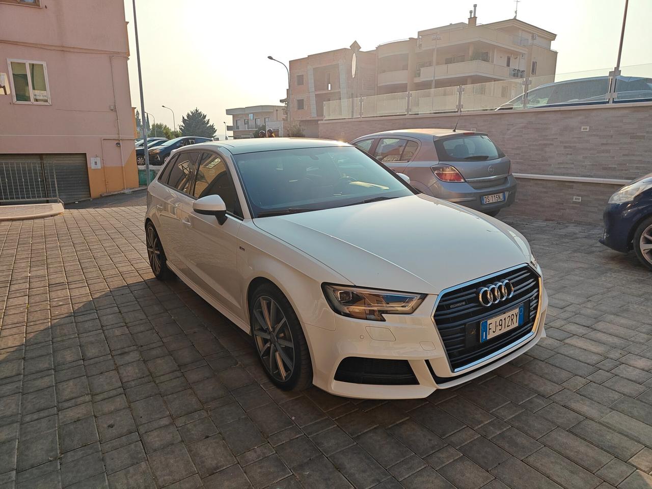 Audi A3 SPB 2.0 TDI 184 CV quattro S tronic Sport