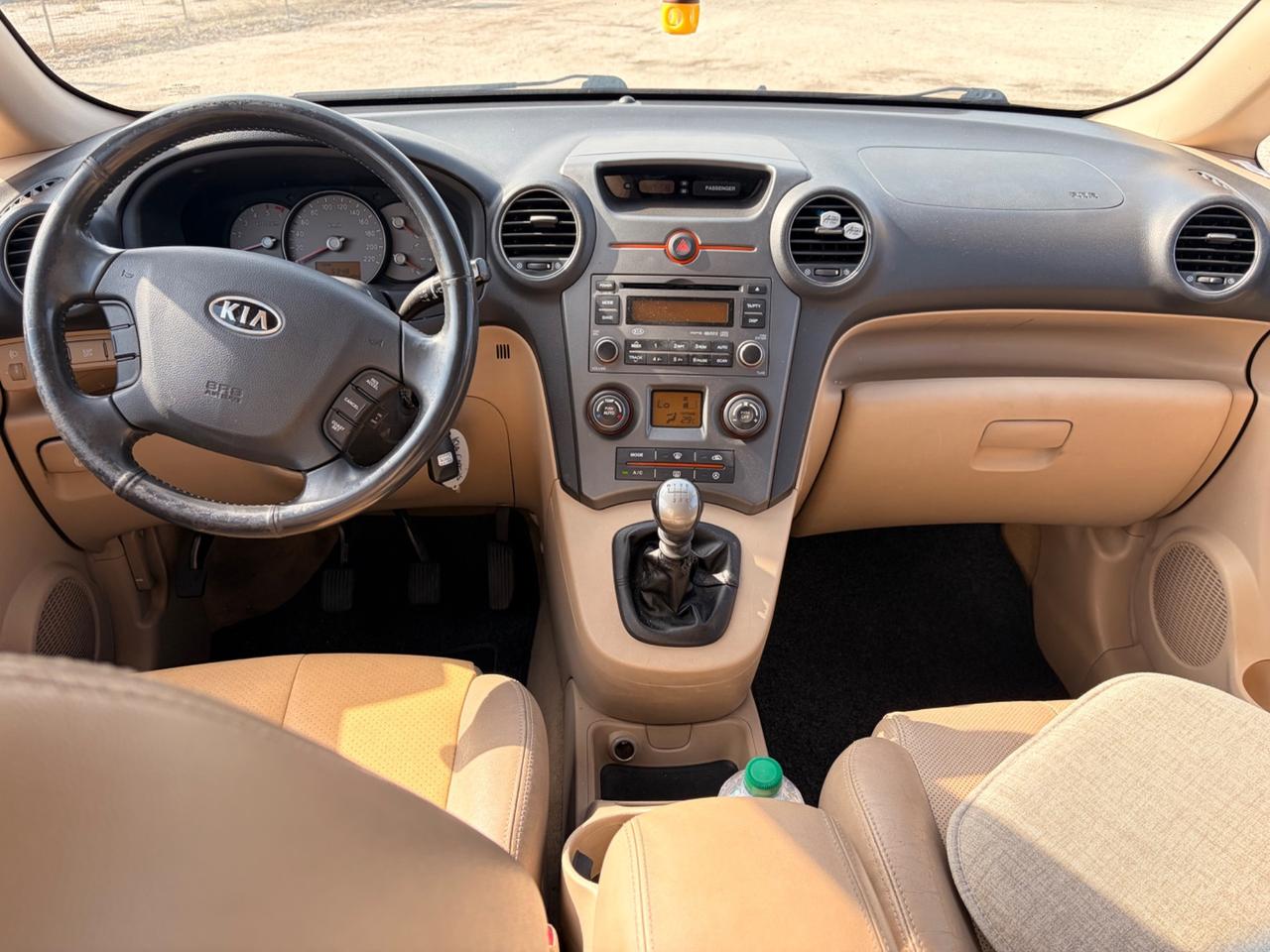 Kia Carens 2.0 16V CRDi VGT LX Family