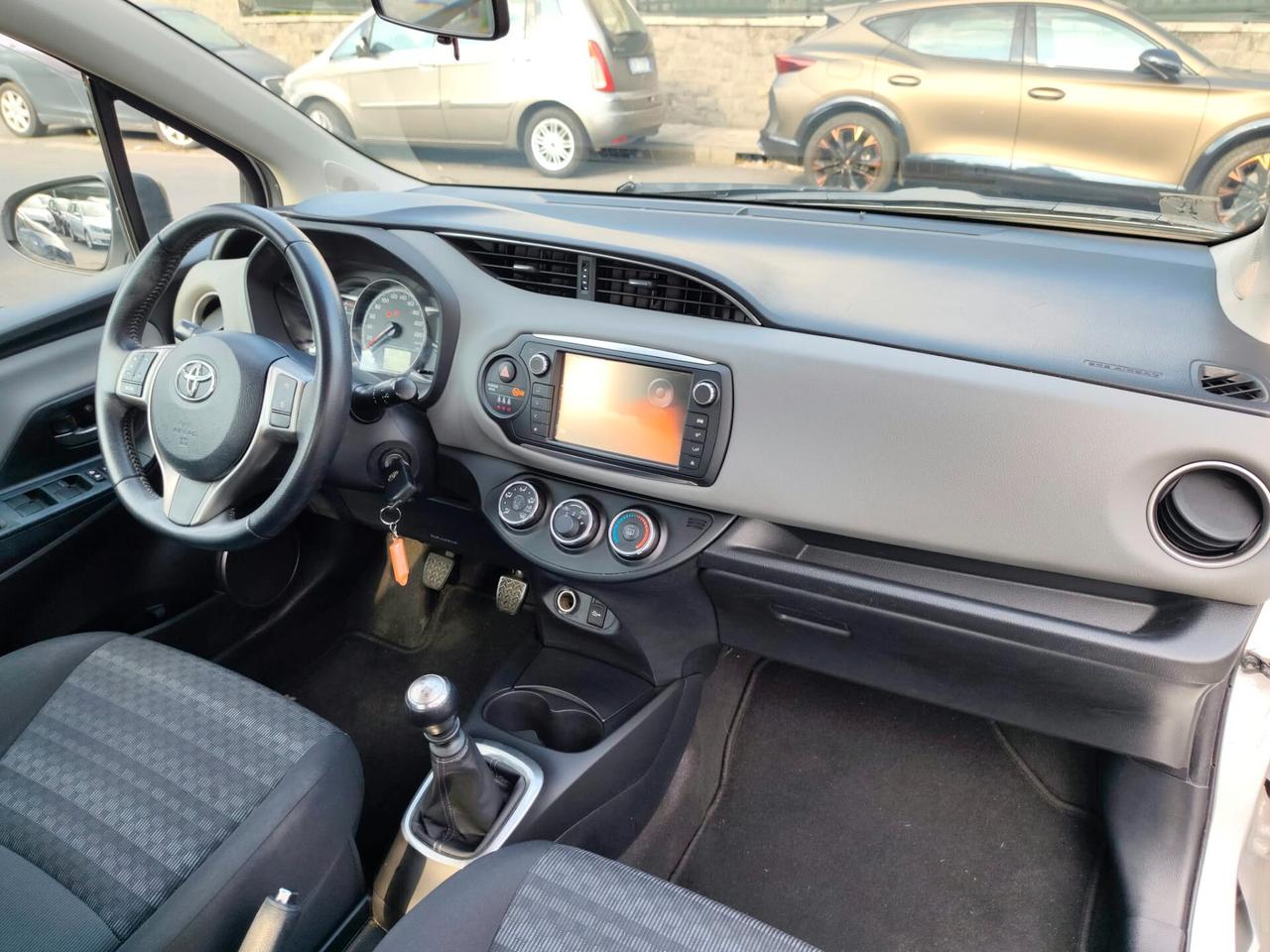 Toyota Yaris 1.4 D-4D 5 porte Active