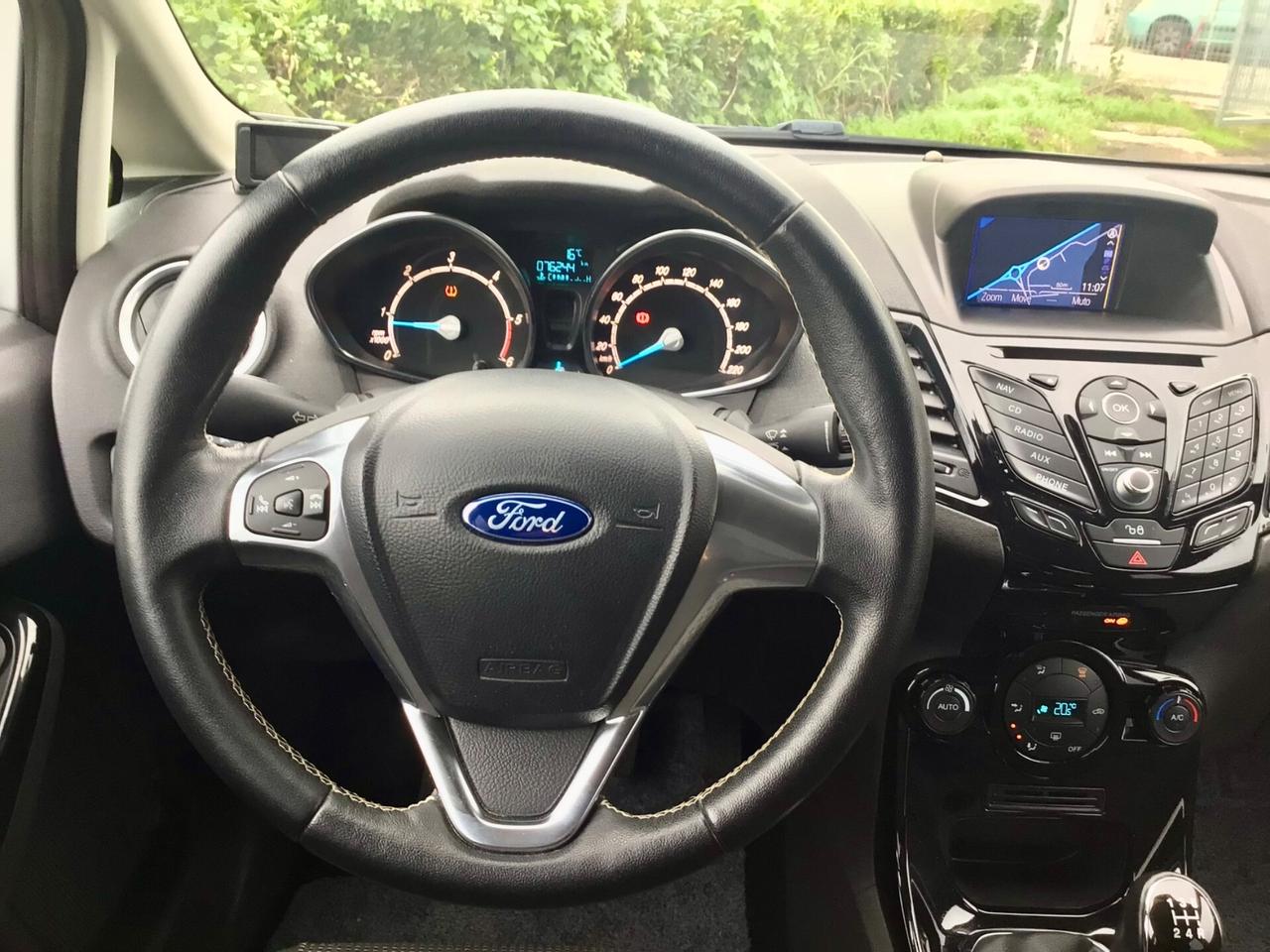 Ford Fiesta 1.5 TDCi 75CV 5 porte Titanium