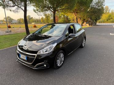 Peugeot 208 PureTech 82 3 porte Allure