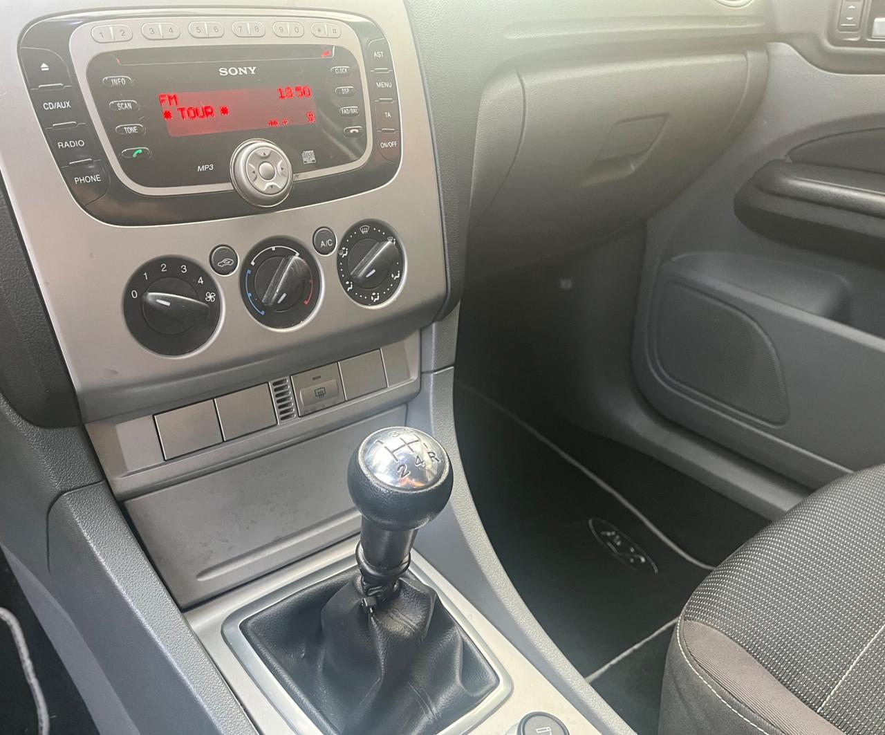 Ford Focus 1.6 Tdci 90 Cv titanium -km 289000-