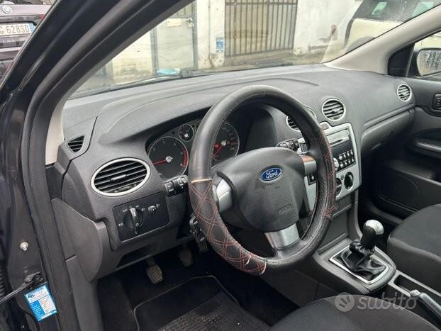 Ford Focus CC Focus C-Max 1.8 TDCi (115CV) Ghia