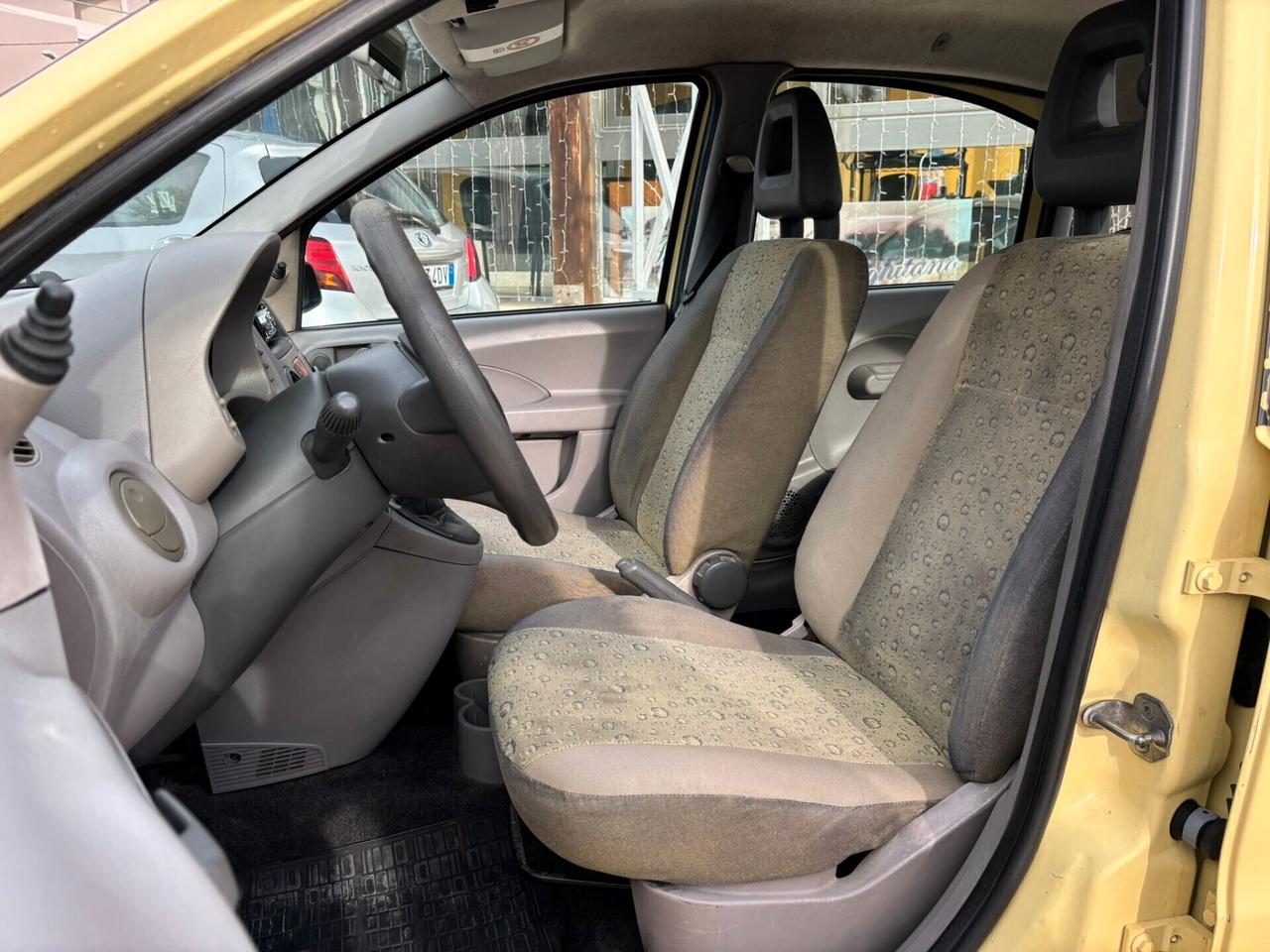 FIAT PANDA 1.1 B - 2005