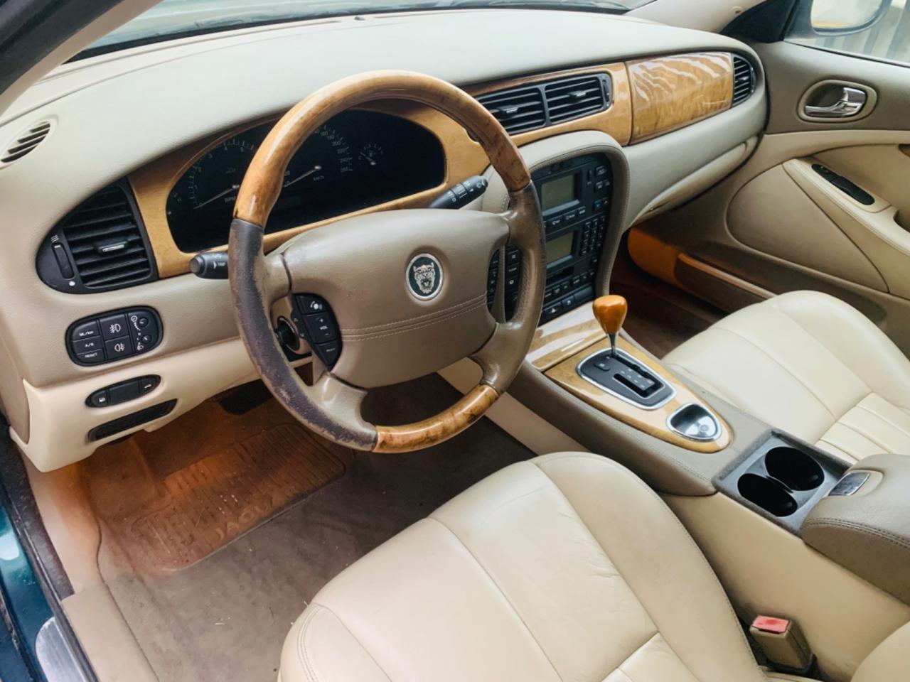 Jaguar S-Type (X202) 2.5 V6 24V cat Executive