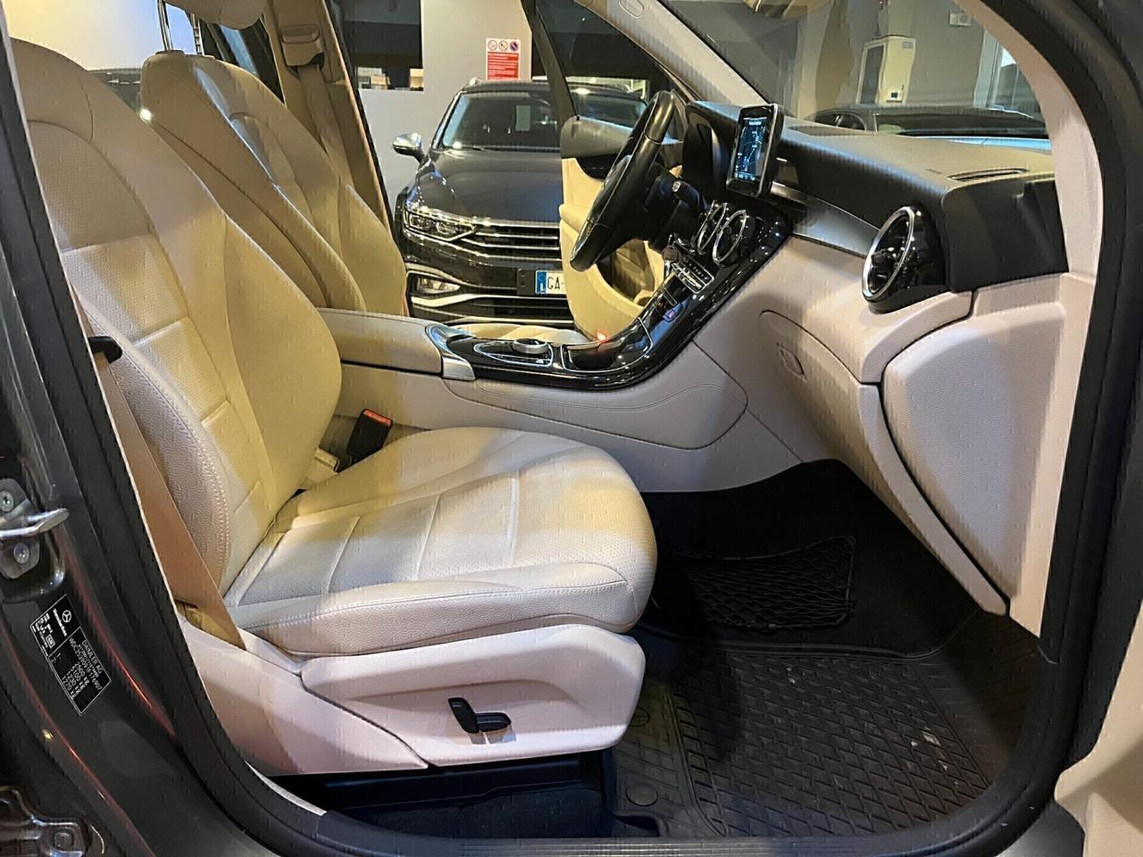 GLC 250 d Sport 4matic auto 122.000 KM!!!