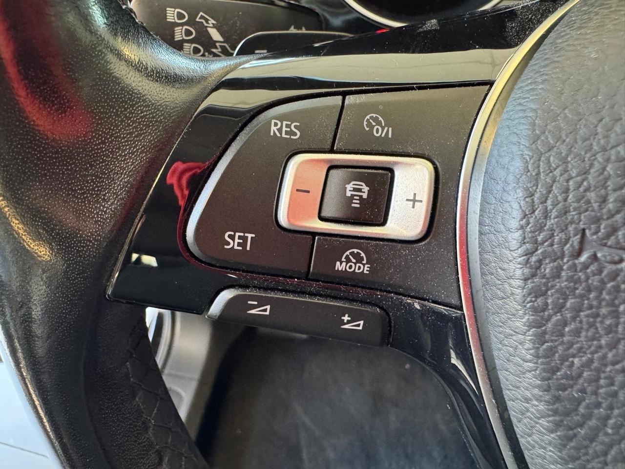 Volkswagen Tiguan 2.0 TDI SCR DSG Business BlueMotion Technology