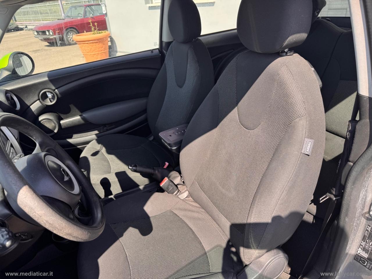 MINI Mini One