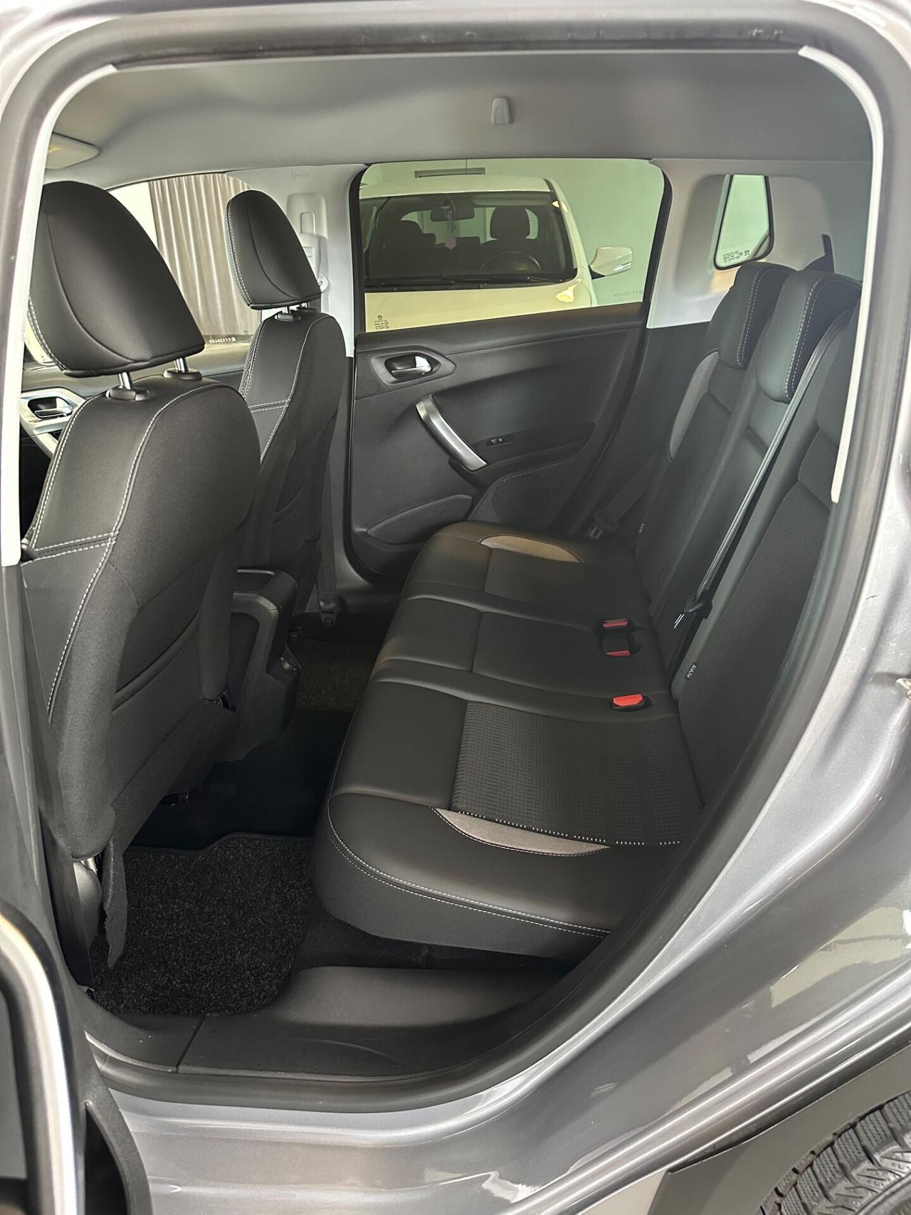 Peugeot 2008 PureTech 82 S&S Allure