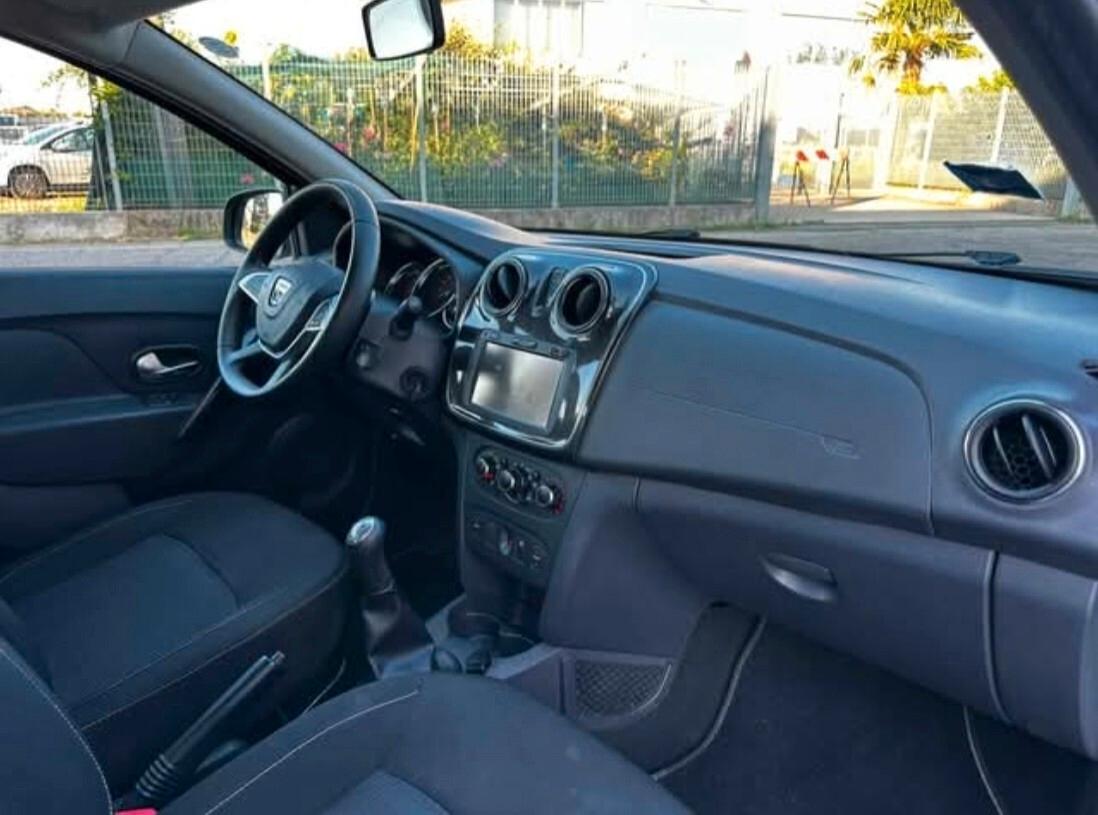 Dacia Sandero 1.0 SCe 12V 75CV Lauréate