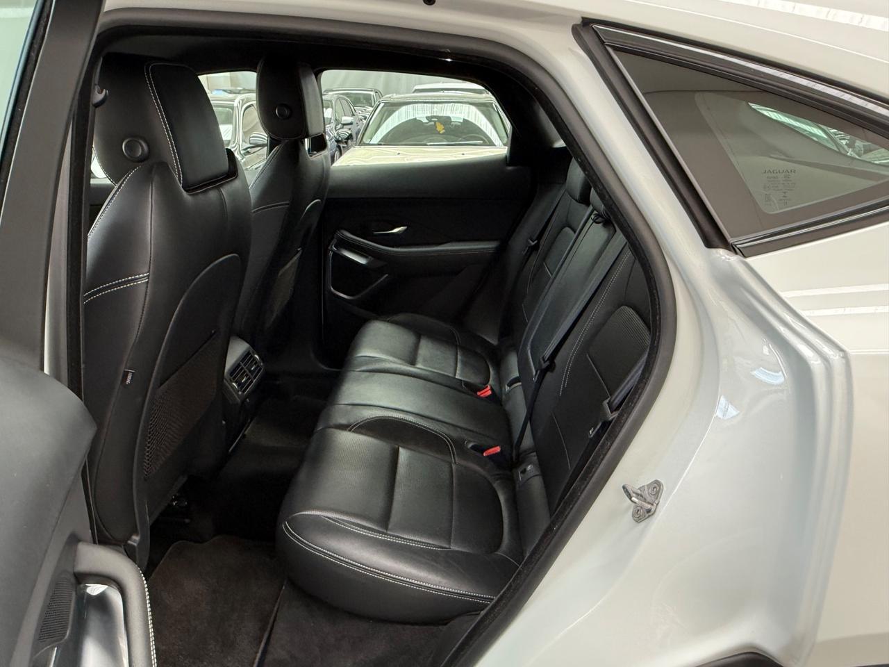 Jaguar E-Pace 2.0D 180 CV AWD R-Dynamic S