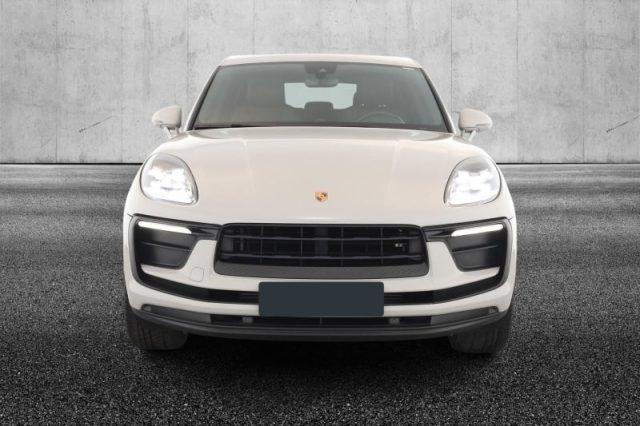 PORSCHE Macan 2.0