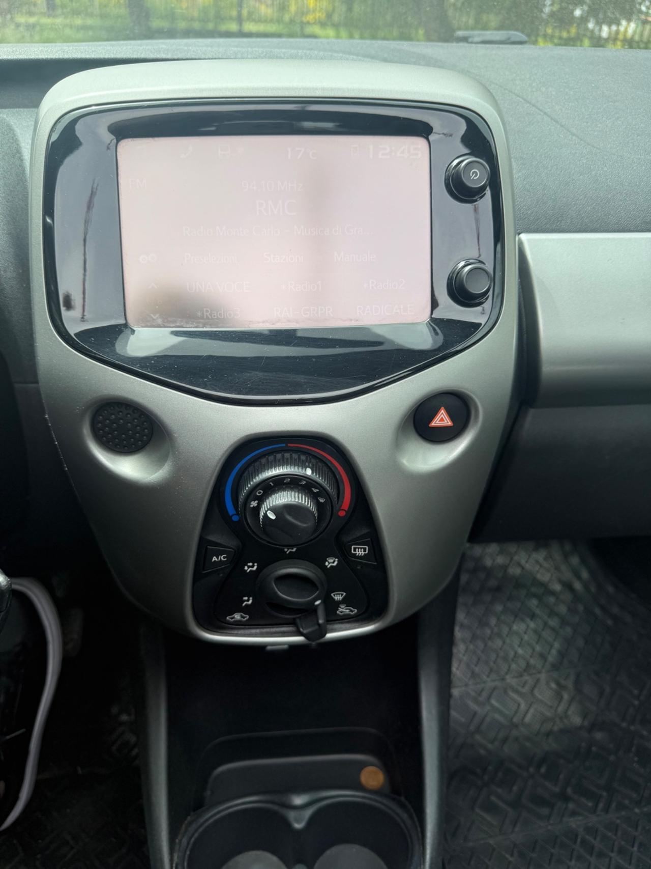 Peugeot 108 VTi 68 5 porte Allure