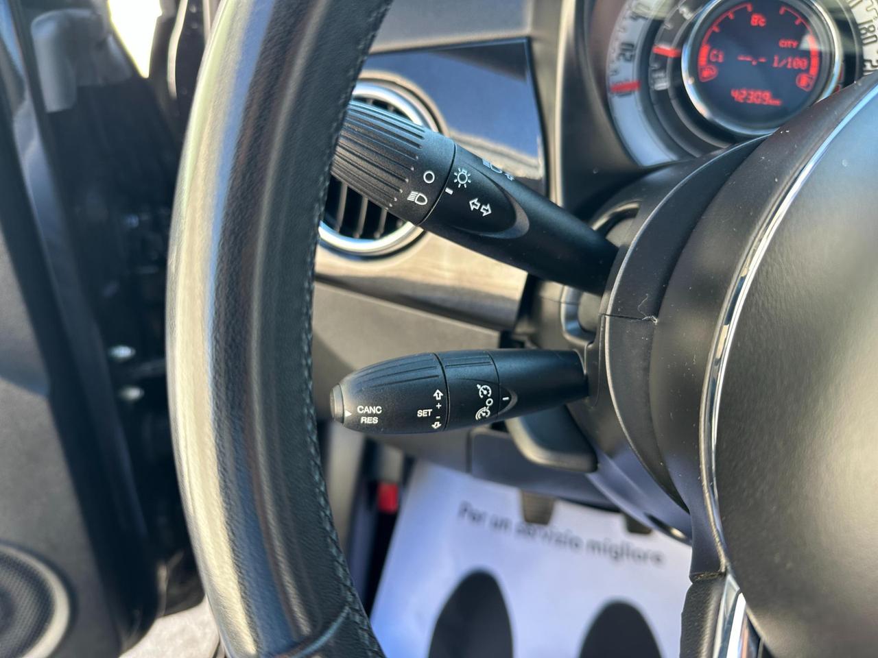 Fiat 500 1.0 hybrid Dolcevita 70cv