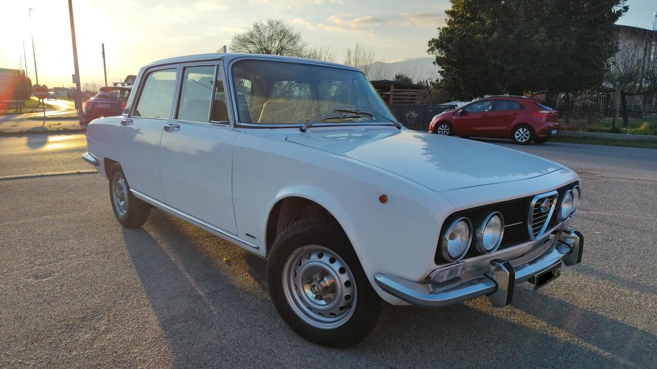 Alfa Romeo 2000 131cv (ASI - TARGA ORIGINALE)