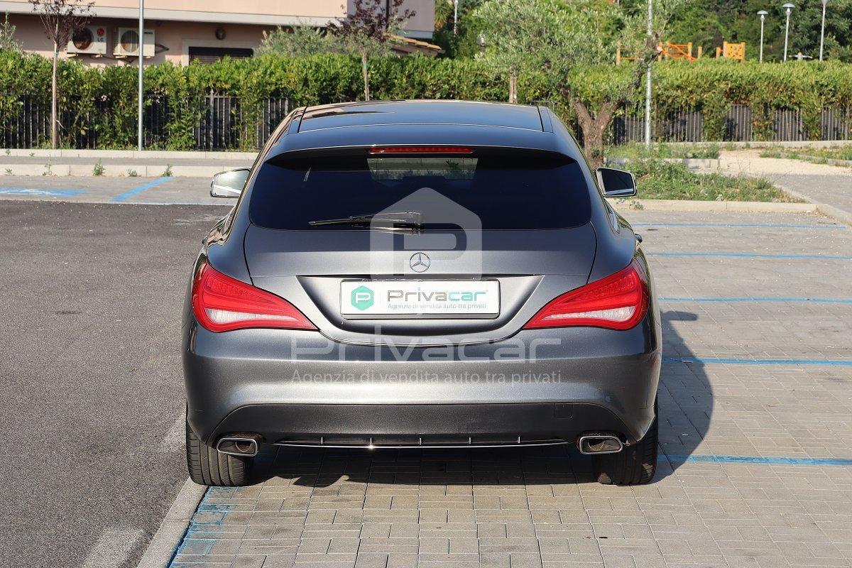 MERCEDES CLA 180 d S.W. Automatic Premium Dark Night