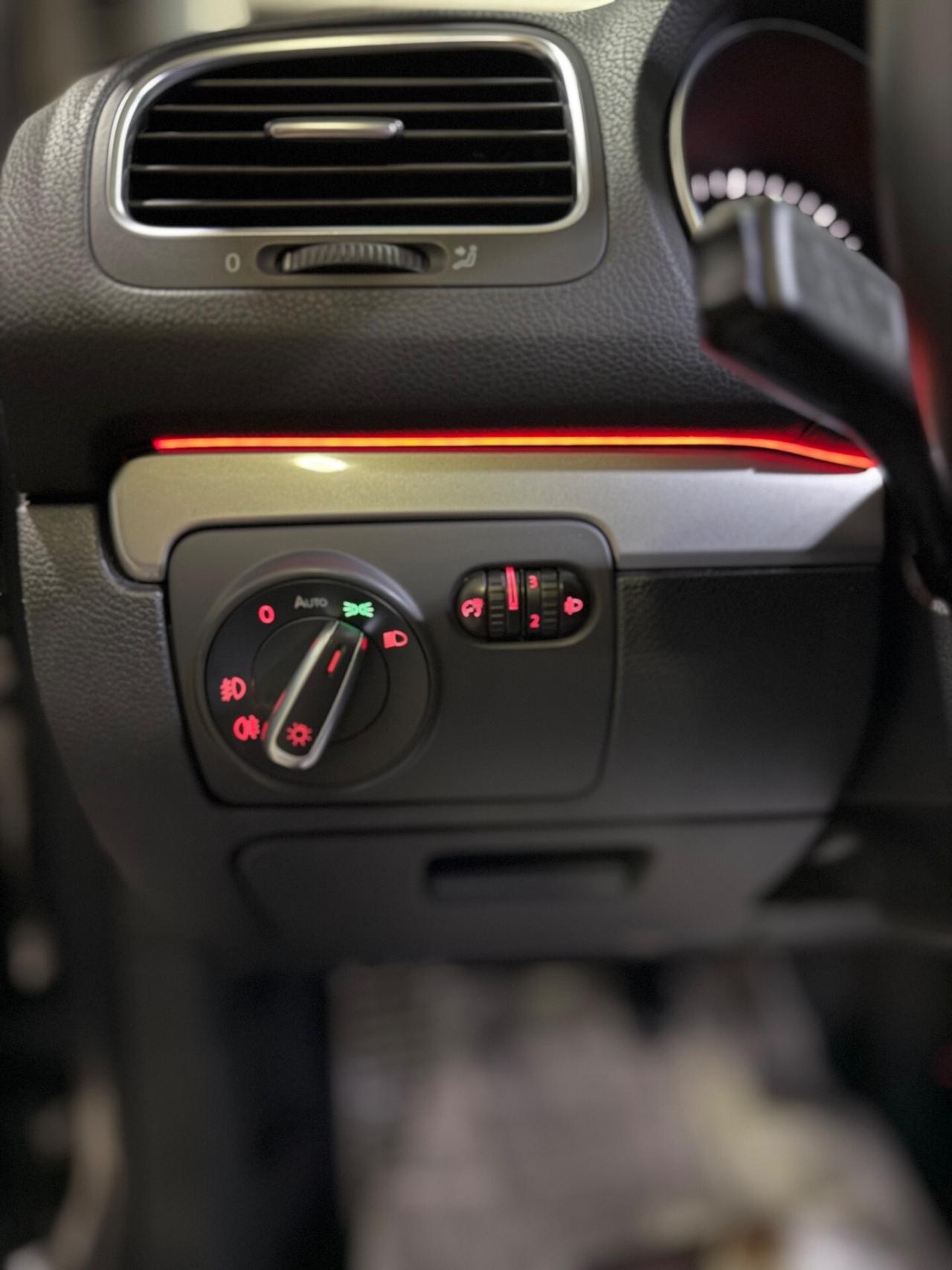 Volkswagen Golf 1.6 TDI DPF 5p. Highline