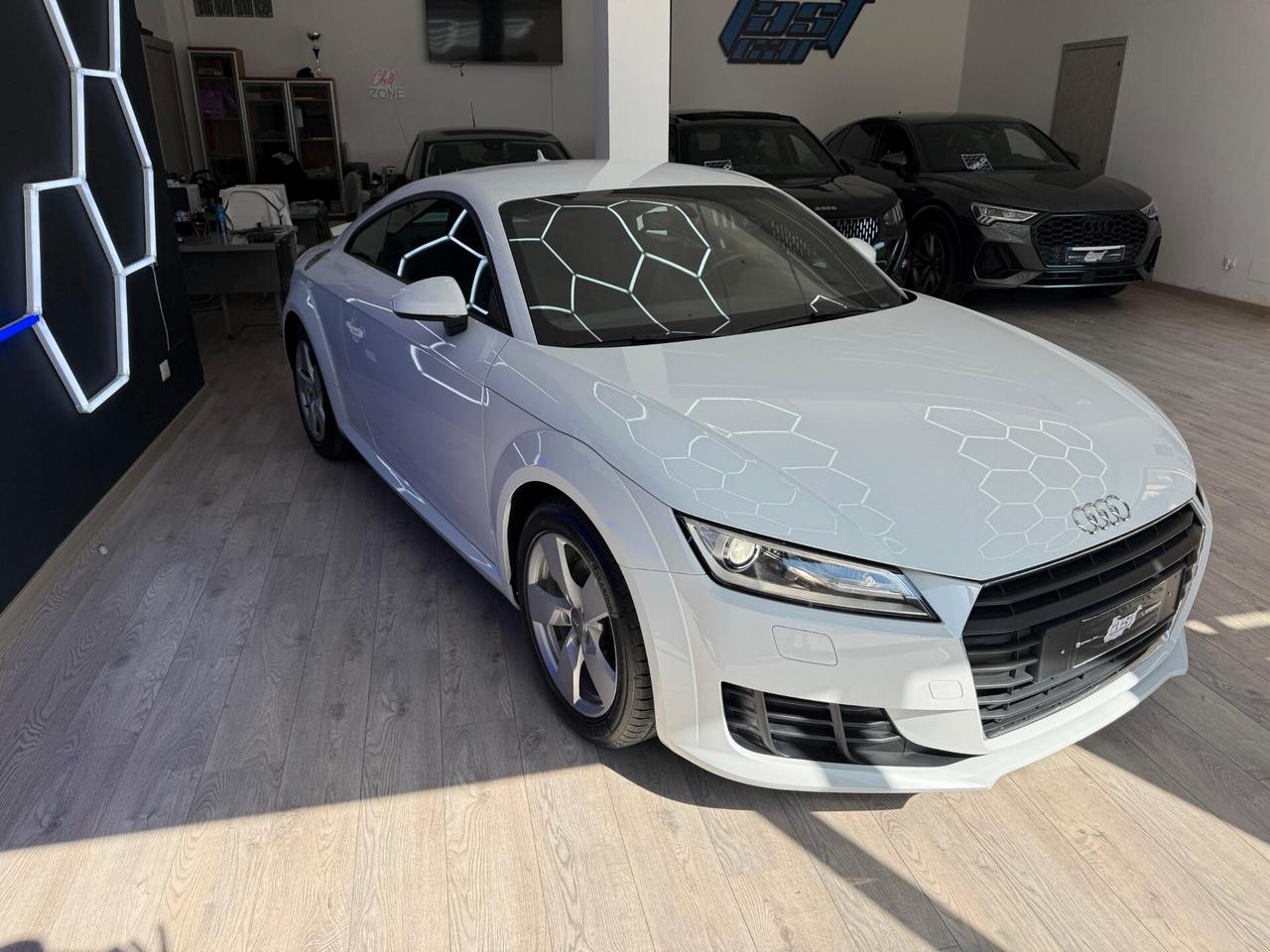 Audi TT Coupé 2.0 TDI ultra