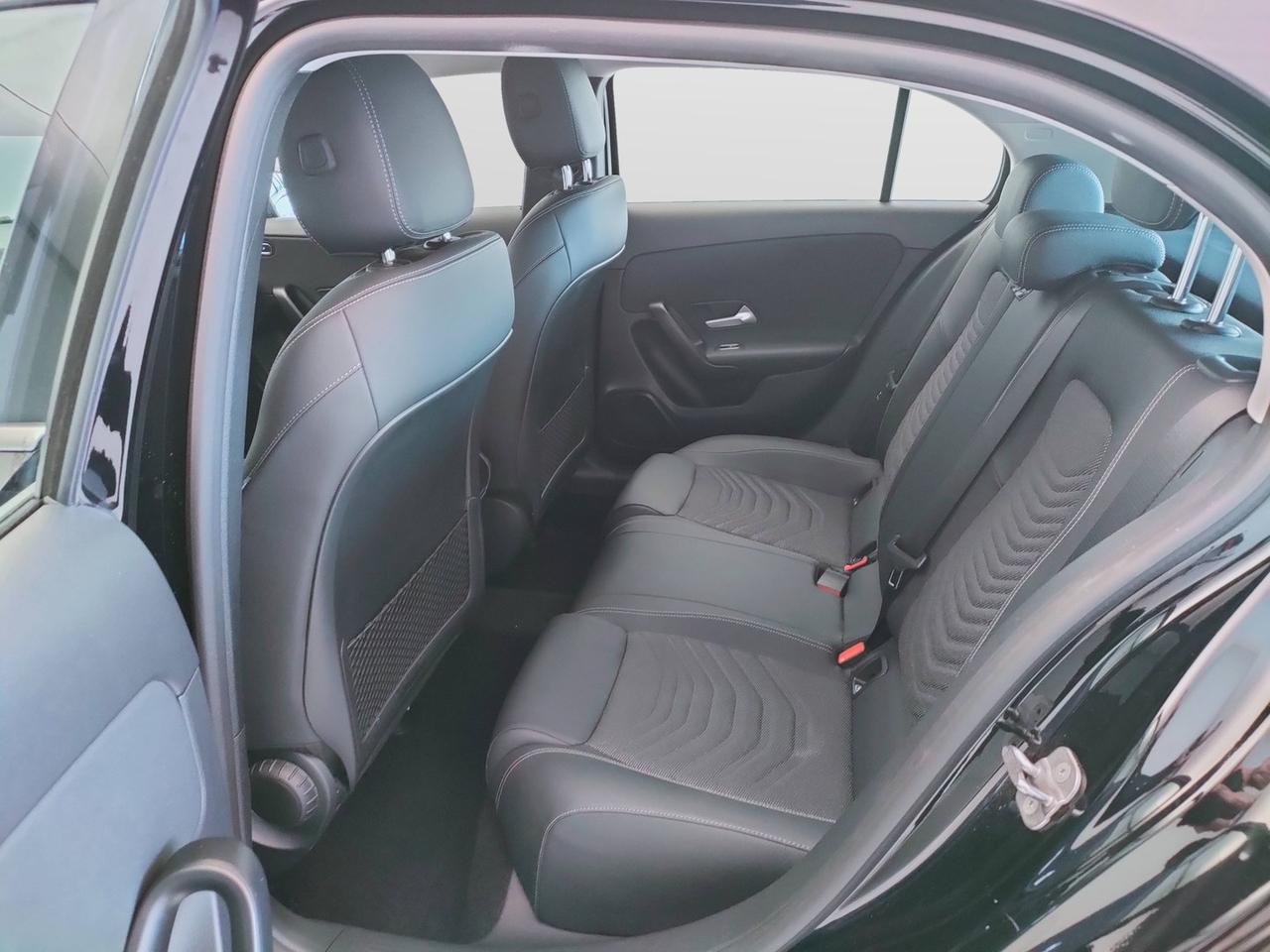Mercedes-Benz Classe A - W177 2023 - A 180 d Advanced auto