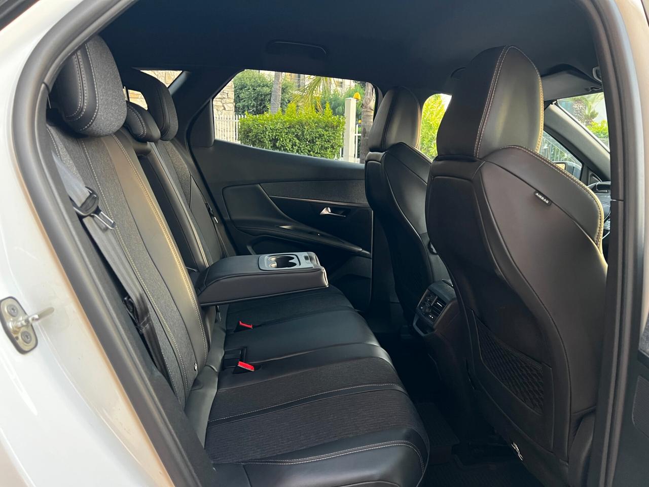 Peugeot 3008 BlueHDi 130 GT LINE- FULL