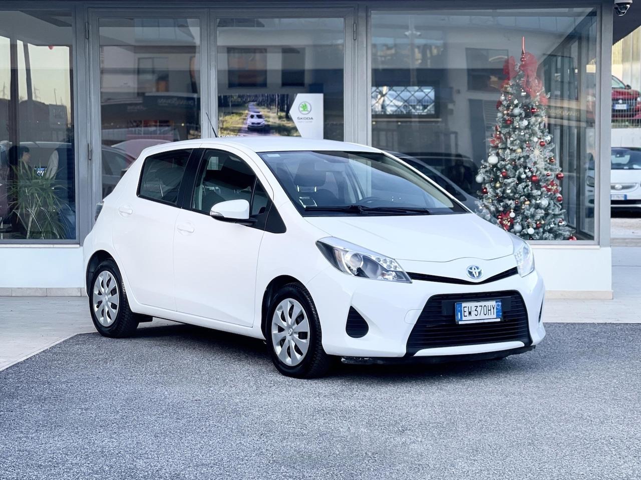 Toyota Yaris 1.5 Hybrid 75CV Automatica E5 Neo - 2014