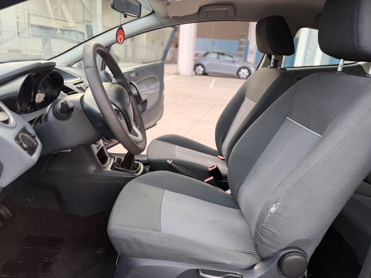 Ford Fiesta 1.2 82CV 3 porte Titanium unico Propietario