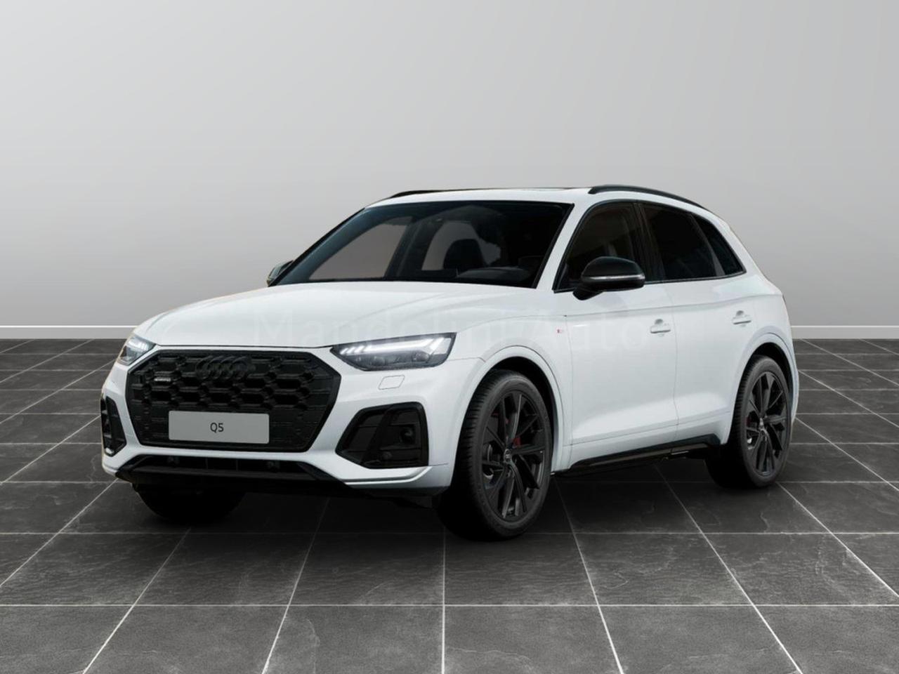 Audi Q5 40 2.0 tdi mhev 12v identity black quattro s tronic