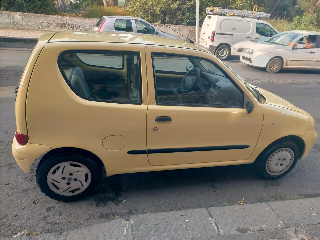 Fiat 600 1.1 clima idroguida