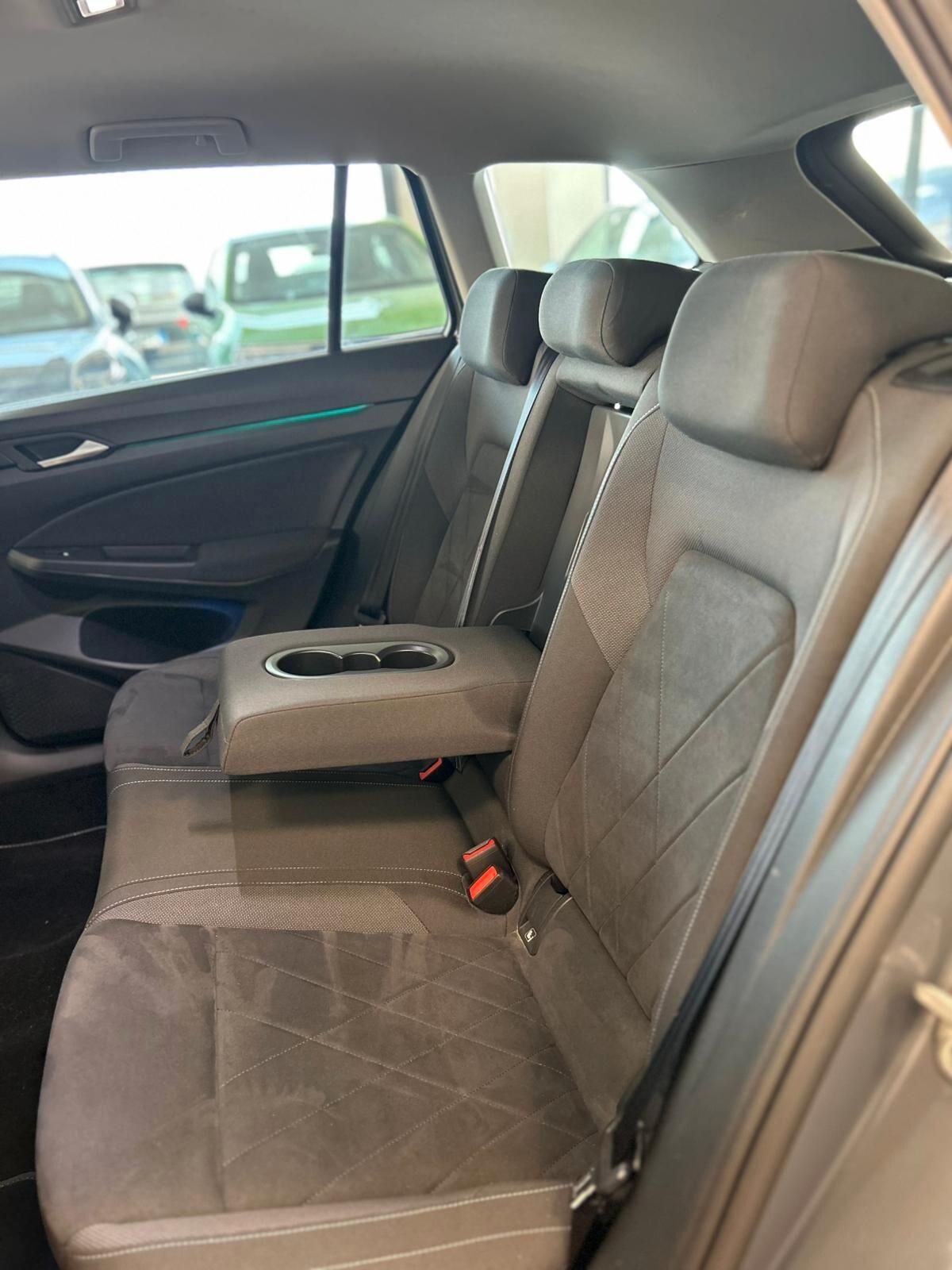 Volkswagen Golf Variant 2.0 TDI SCR Style