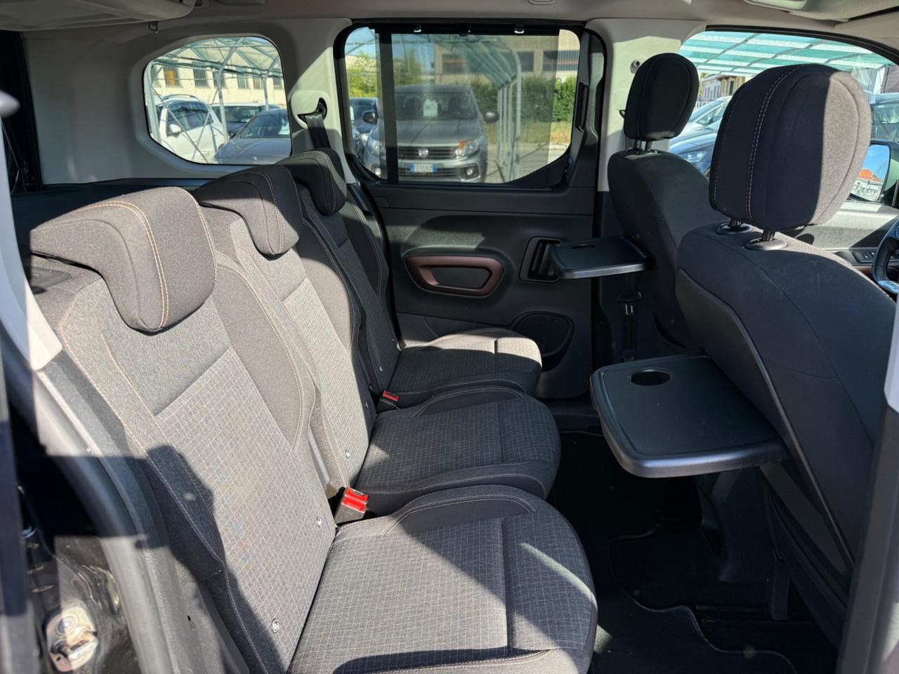 Peugeot Rifter BlueHDi 100 S&S GT Line Standard