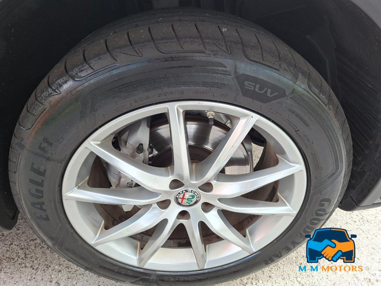 Alfa Romeo Stelvio 2.2 t Super Q4 190cv cinghia nuova
