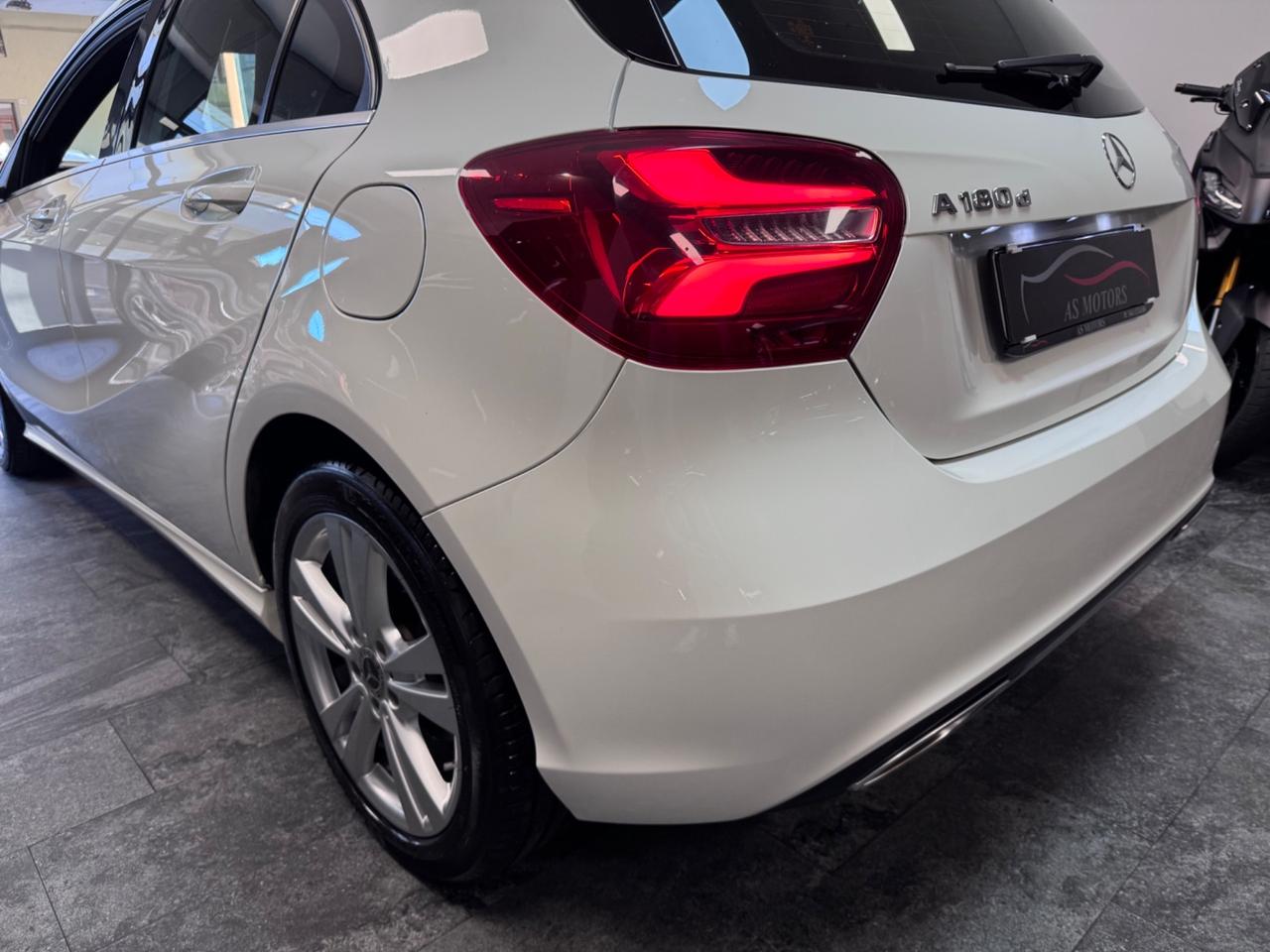 Mercedes-benz A 180 d 110 Cv Sport Finanziabile