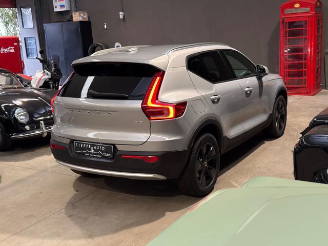VOLVO XC40 B3 automatico Core