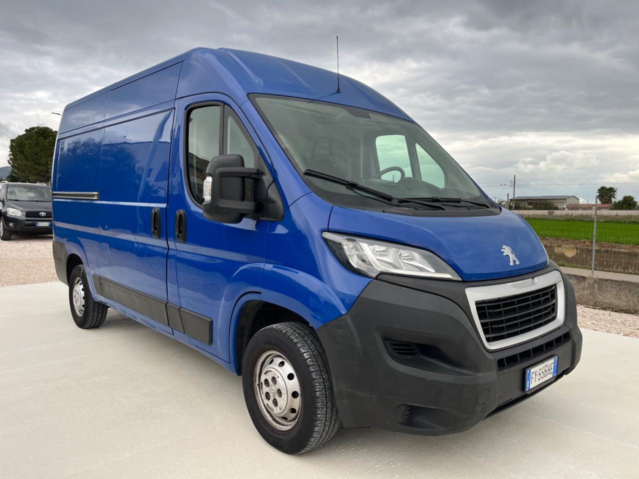 Peugeot Boxer 333 2.2 BLUEHDI 140CV L2H2 BUSINESS