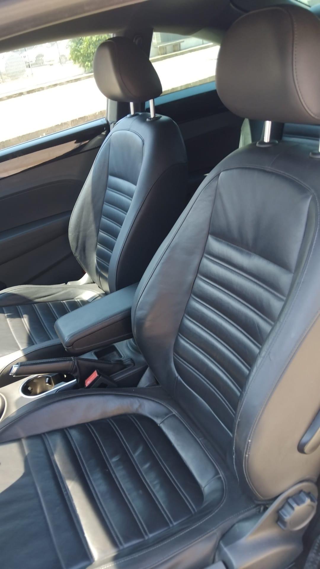Volkswagen Maggiolino 2.0 TSI DSG Sport