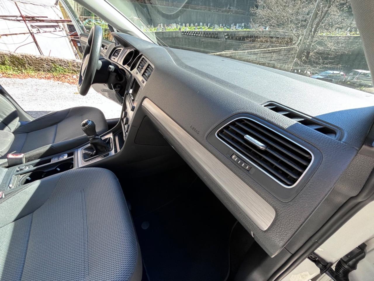 Volkswagen Golf Business 1.4 TGI DSG 5p. Comfortline BlueMotion