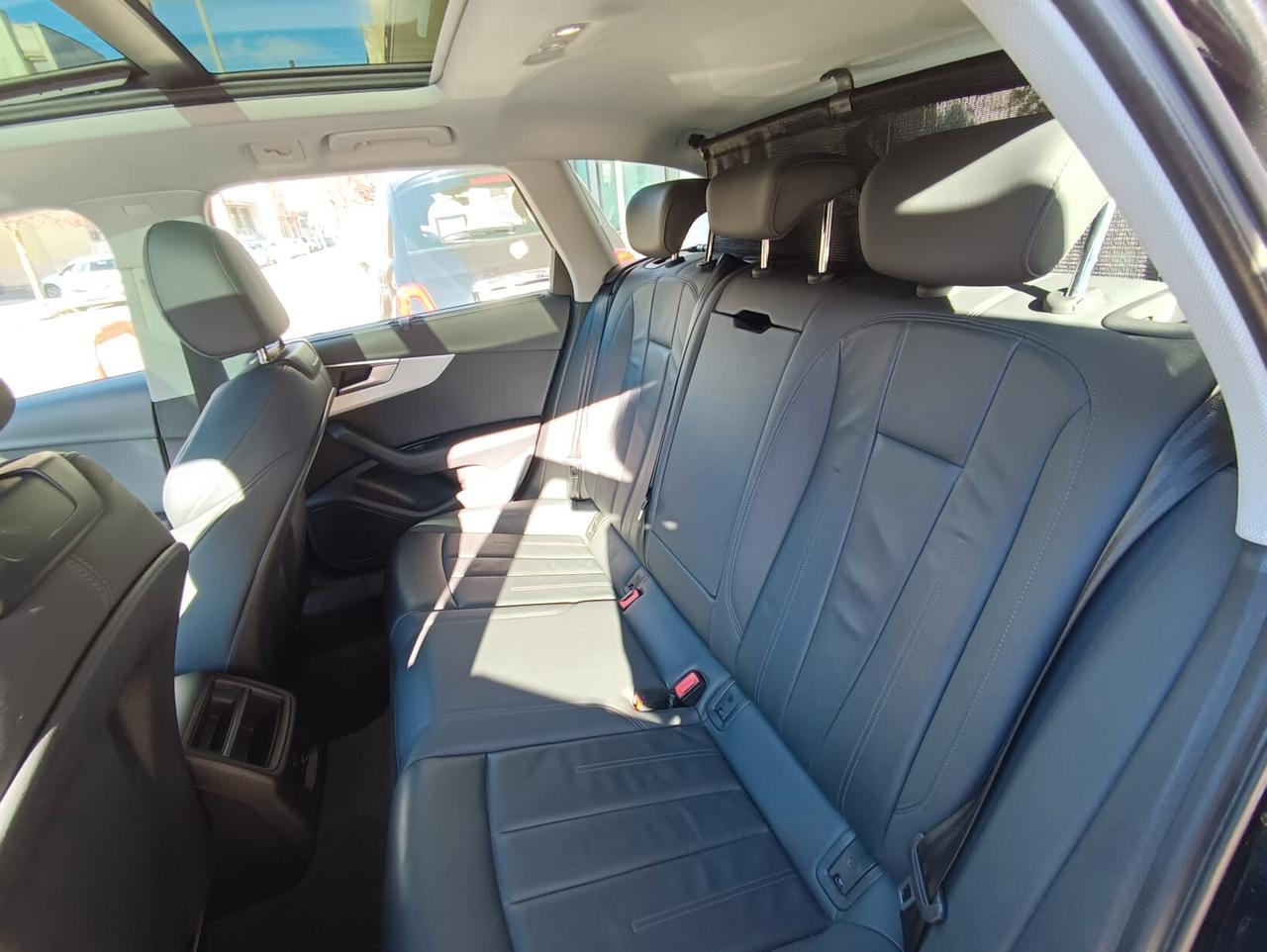 Audi A4 Avant 30 2.0TDI/136 CV S tronic Business Advanced