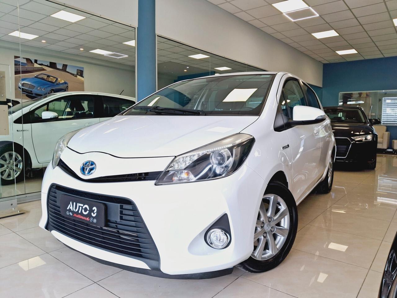 Toyota Yaris 1.5 Hybrid 5 porte Cool "Unico Proprietario