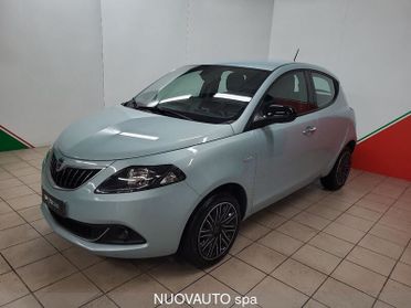 Lancia Ypsilon 1.0 FireFly 5 porte S&S Hybryd Gold