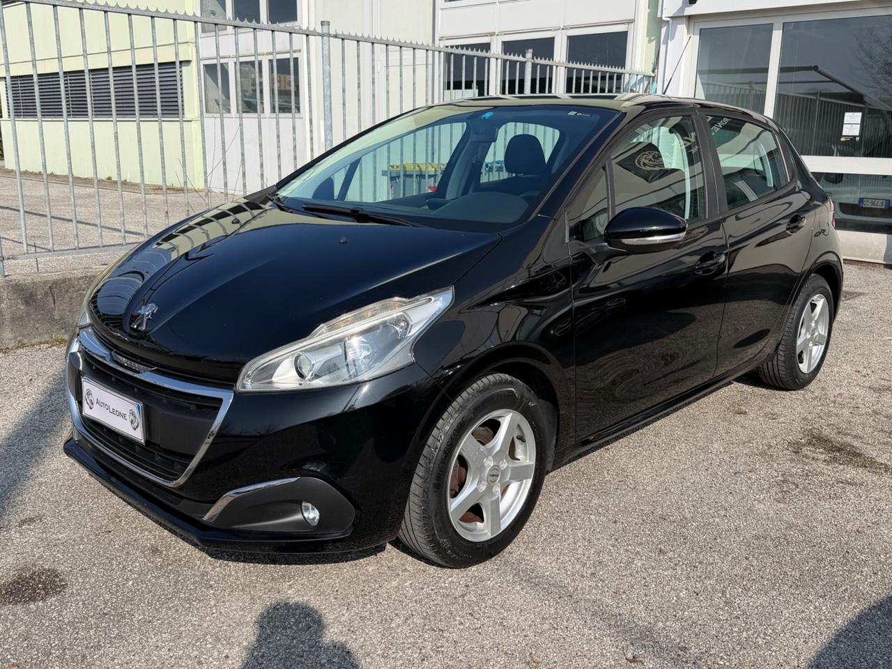 Peugeot 208 1.4 HDi 68 CV 5 porte Active